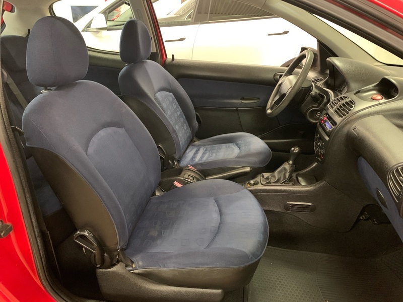 Peugeot 206 vaihtoauto
