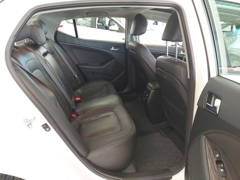 Kia Optima vaihtoauto