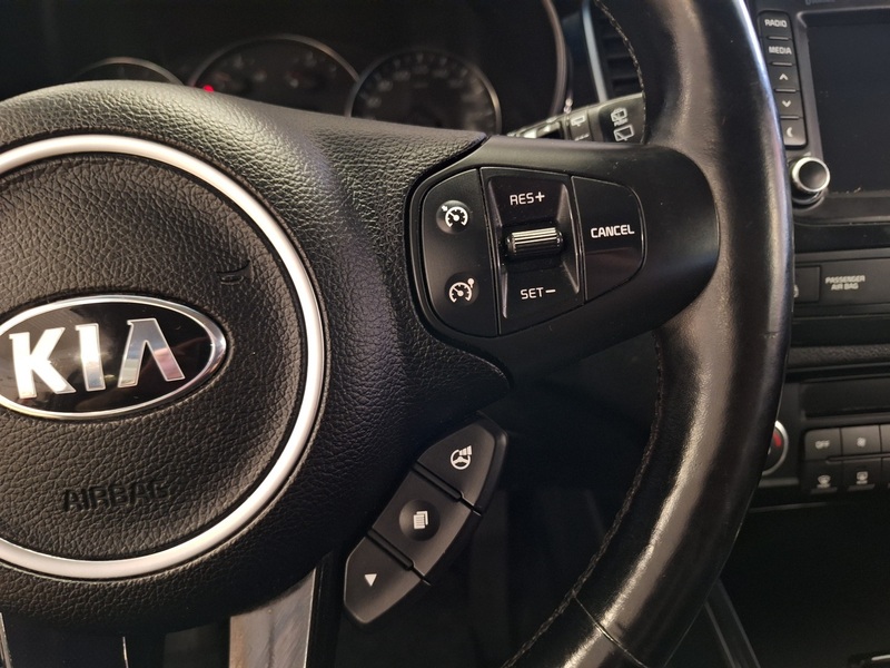 Kia Carens vaihtoauto