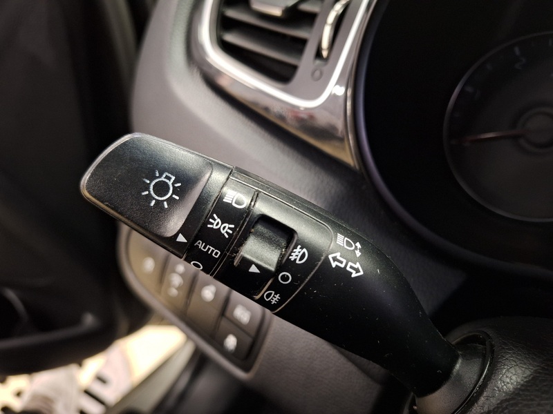 Kia Carens vaihtoauto