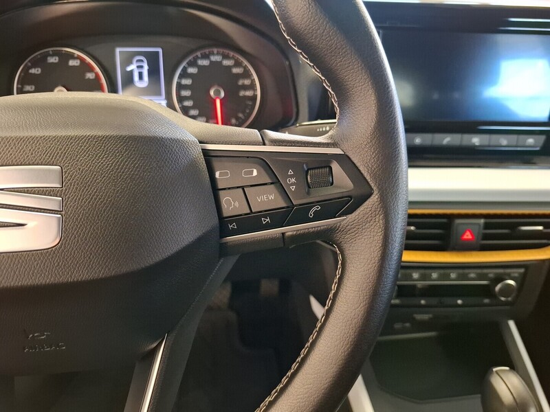 SEAT Arona vaihtoauto