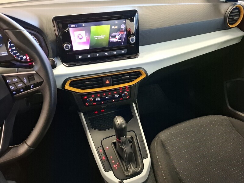 SEAT Arona vaihtoauto