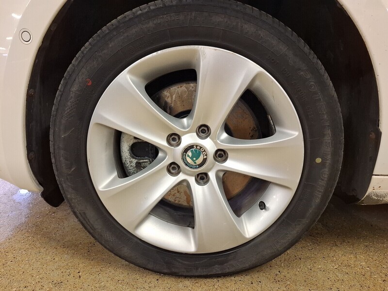 Skoda Superb vaihtoauto