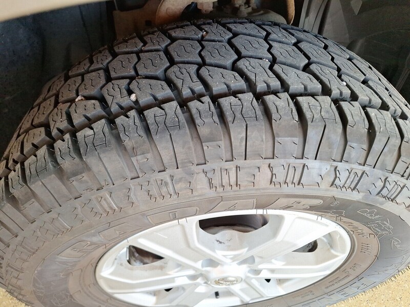 Nissan Navara vaihtoauto