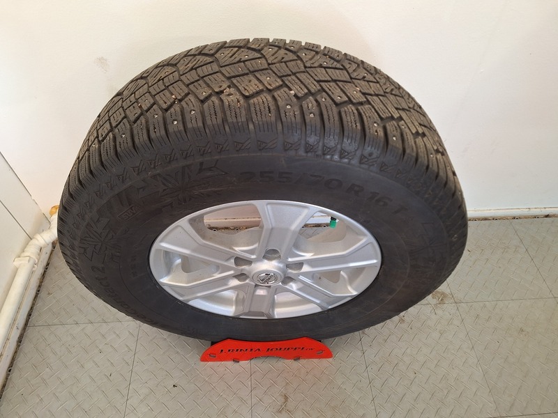 Nissan Navara vaihtoauto