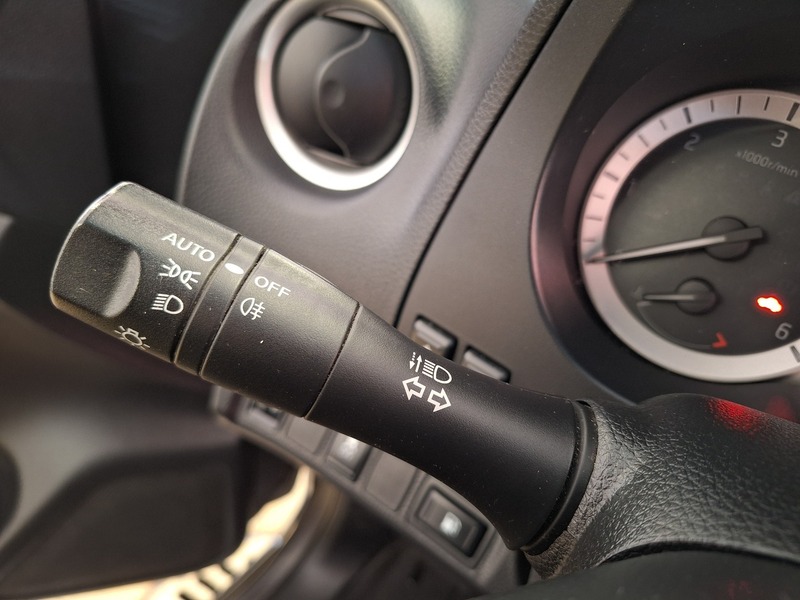 Nissan Navara vaihtoauto