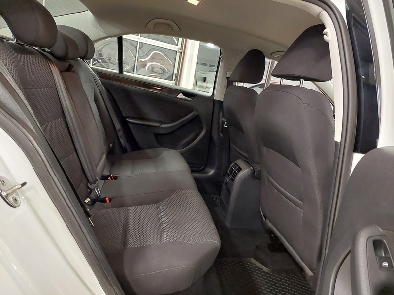 Volkswagen Jetta vaihtoauto