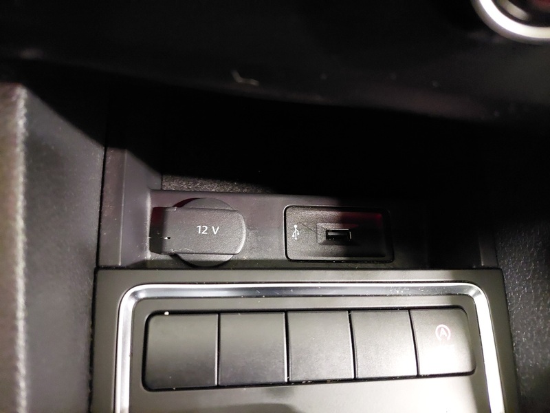 Volkswagen Jetta vaihtoauto