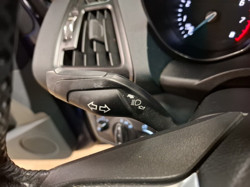 Ford Grand C-MAX vaihtoauto