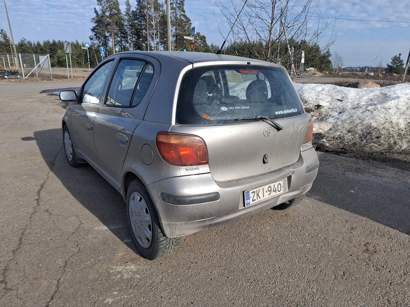 Toyota Yaris vaihtoauto