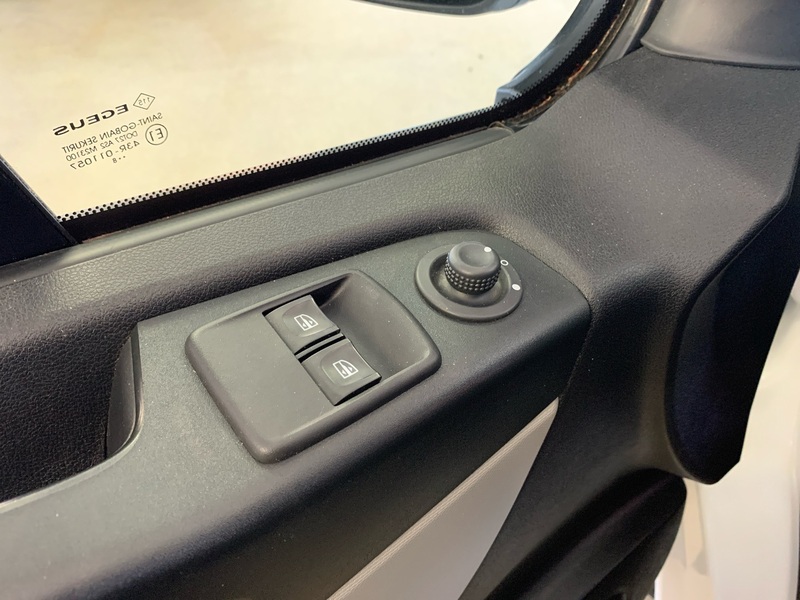 Renault Trafic vaihtoauto