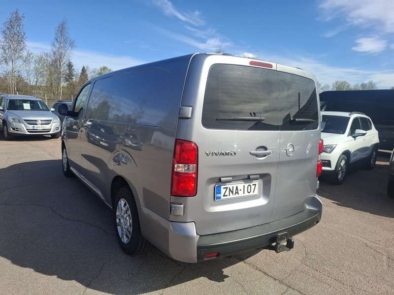 Opel Vivaro vaihtoauto