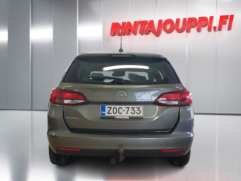 Opel Astra vaihtoauto