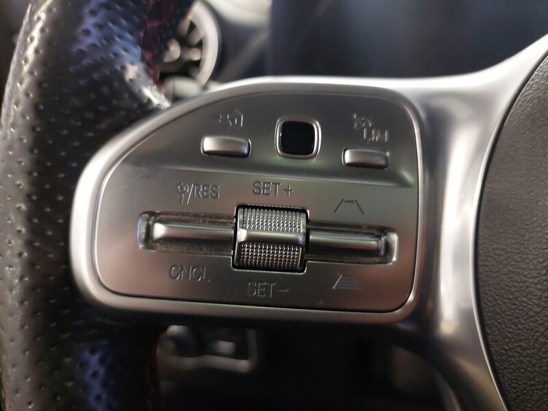 Mercedes-Benz EQA vaihtoauto