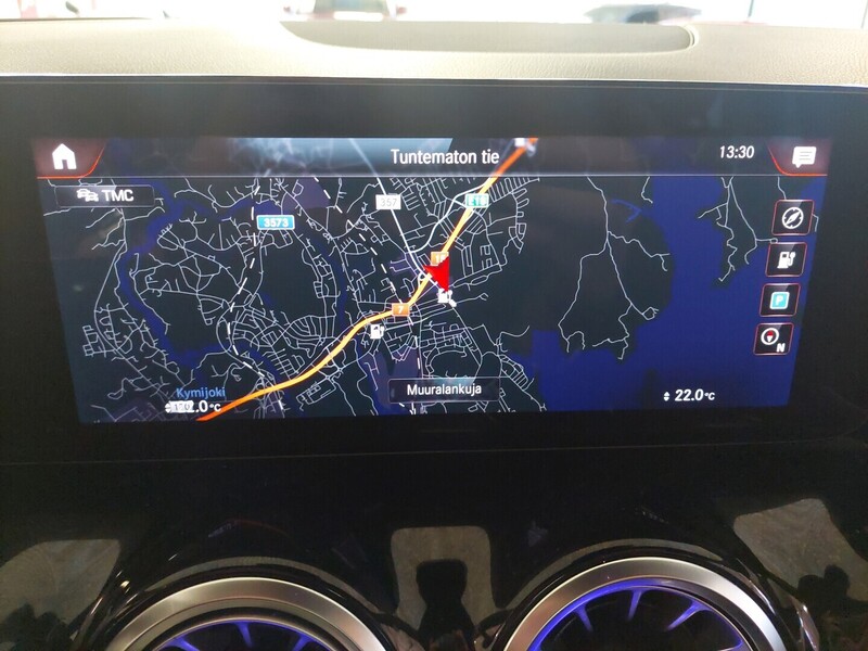 Mercedes-Benz EQA vaihtoauto