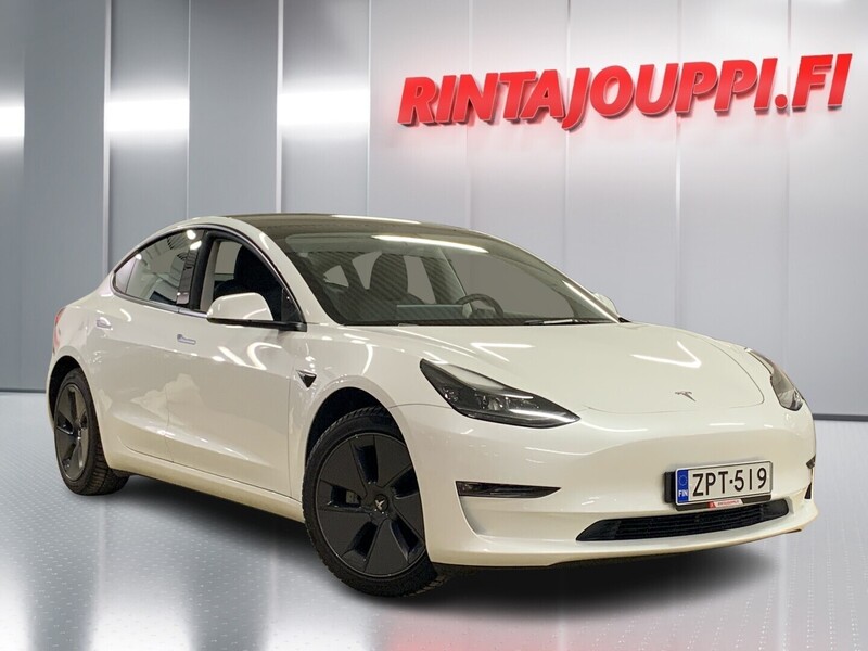 Tesla Model 3 vaihtoauto