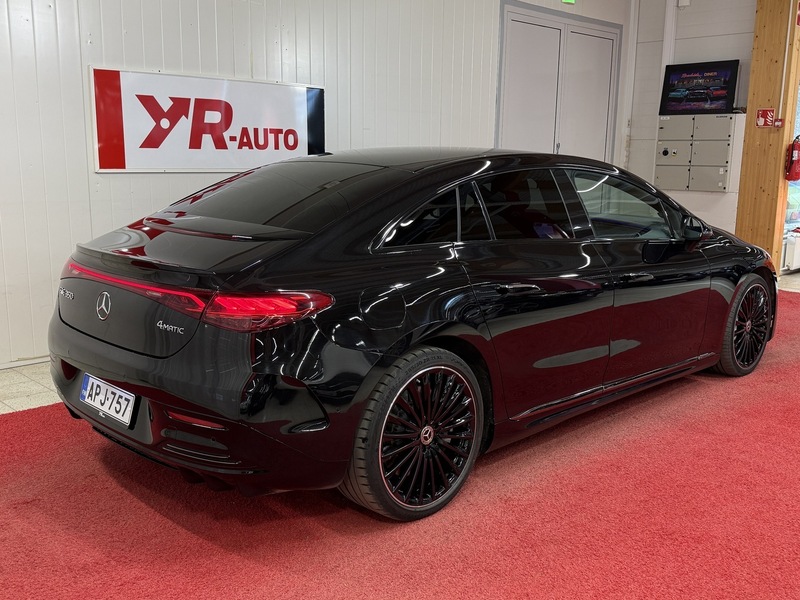 Mercedes-Benz EQE vaihtoauto