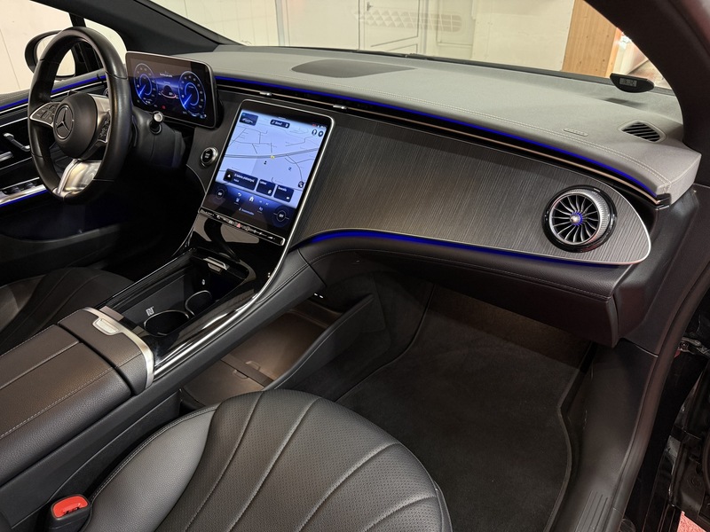 Mercedes-Benz EQE vaihtoauto