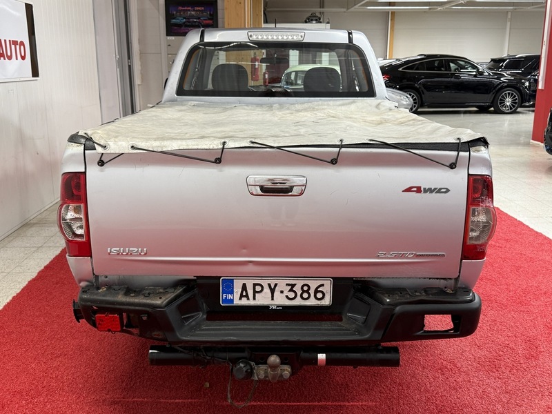 Isuzu D-Max vaihtoauto