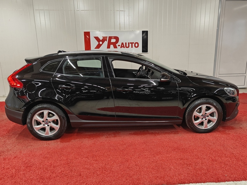 Volvo V40 Cross Country vaihtoauto