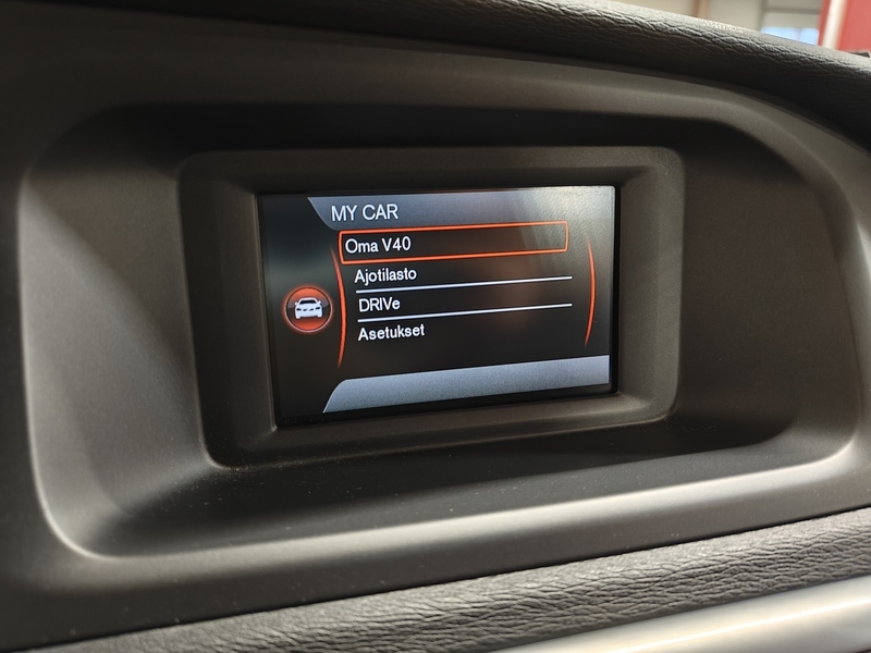 Volvo V40 Cross Country vaihtoauto