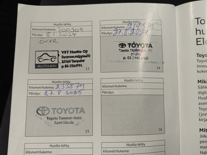 Toyota Avensis vaihtoauto