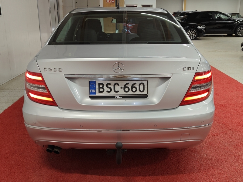 Mercedes-Benz C vaihtoauto