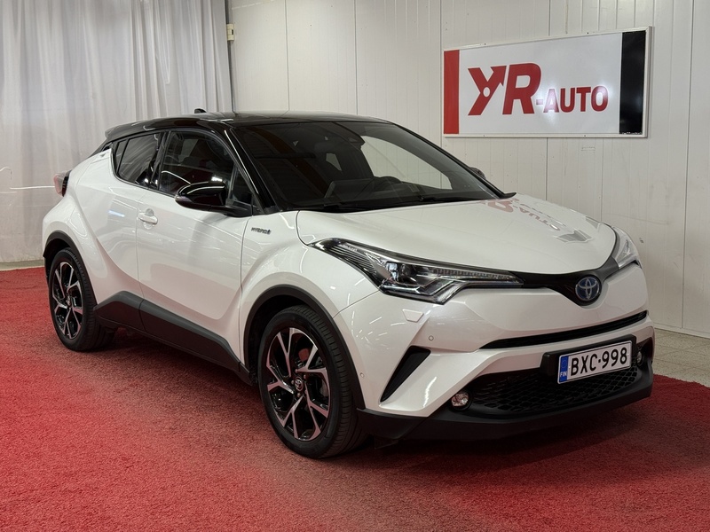 Toyota C-HR vaihtoauto