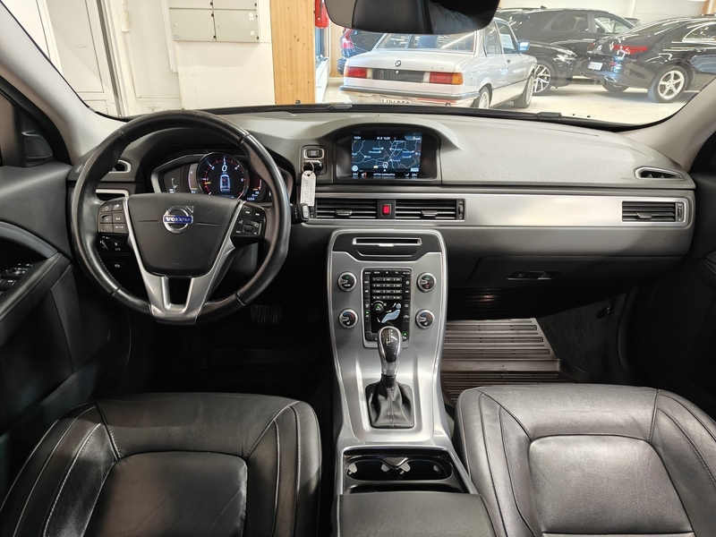 Volvo V70 vaihtoauto