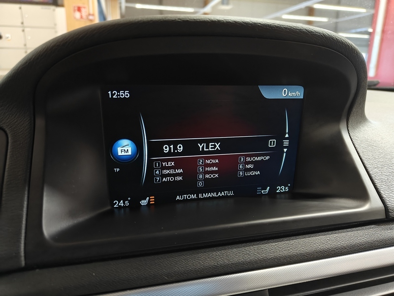 Volvo V70 vaihtoauto