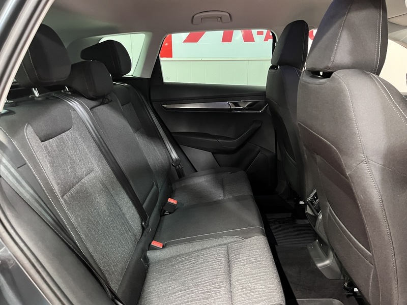 Skoda Karoq vaihtoauto