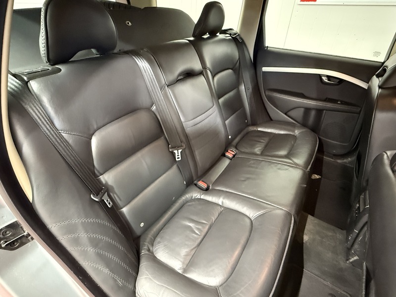 Volvo V70 vaihtoauto