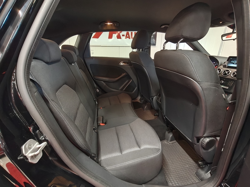 Mercedes-Benz B vaihtoauto