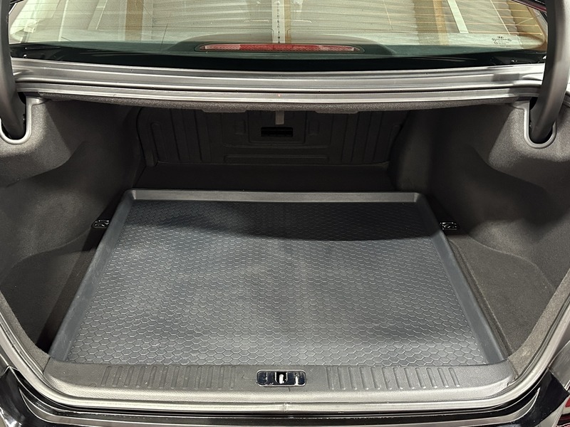 Hyundai Equus vaihtoauto