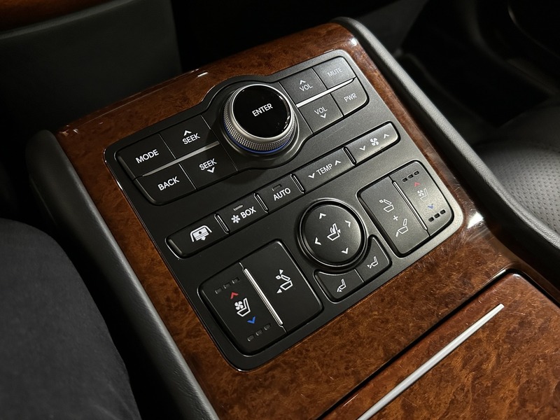 Hyundai Equus vaihtoauto