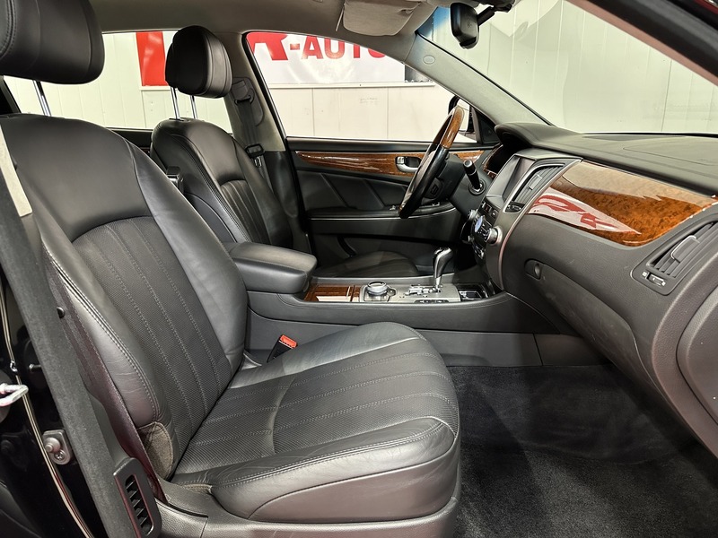 Hyundai Equus vaihtoauto