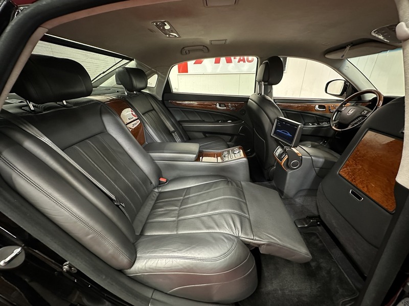 Hyundai Equus vaihtoauto