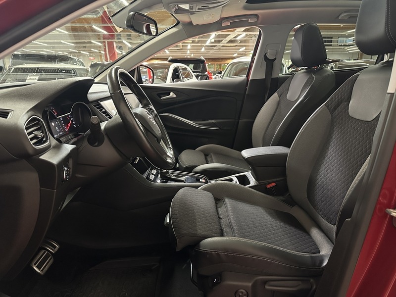 Opel Grandland X vaihtoauto