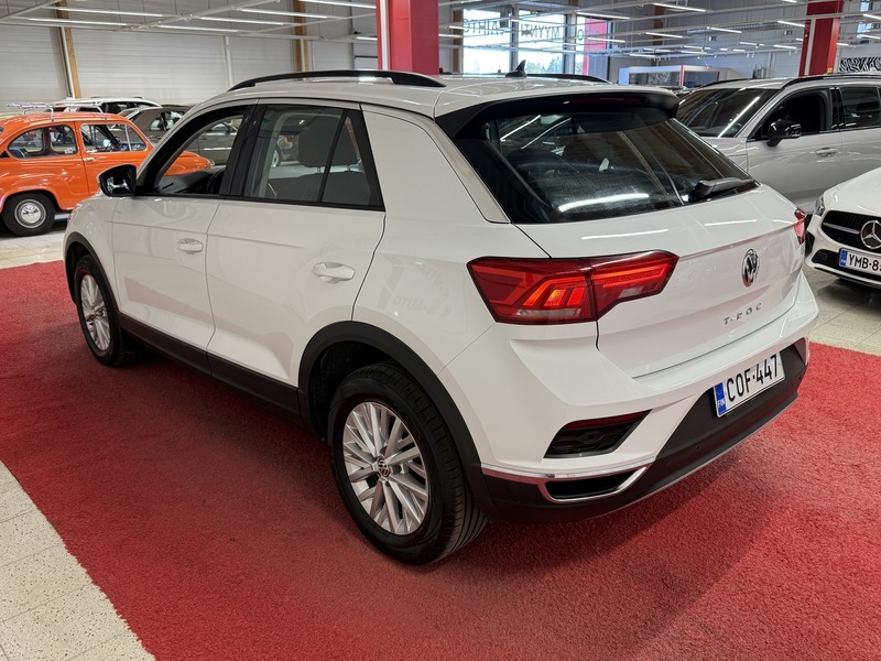 Volkswagen T-Roc vaihtoauto