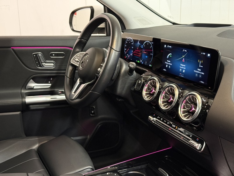 Mercedes-Benz EQA vaihtoauto