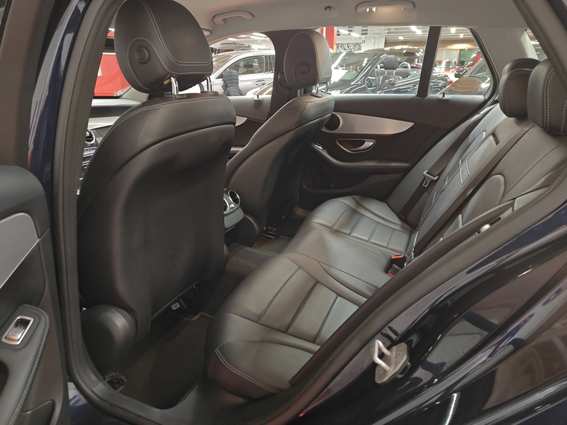 Mercedes-Benz C vaihtoauto