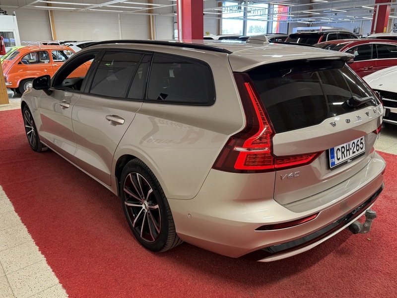 Volvo V60 vaihtoauto