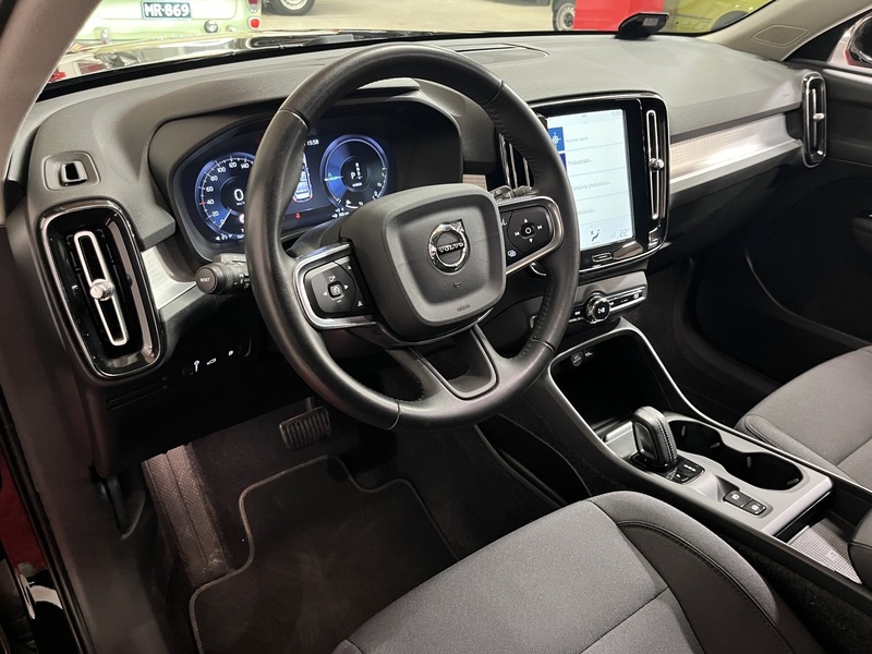 Volvo XC40 vaihtoauto