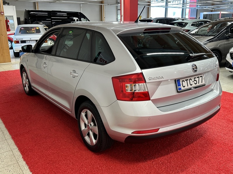 Skoda Rapid vaihtoauto