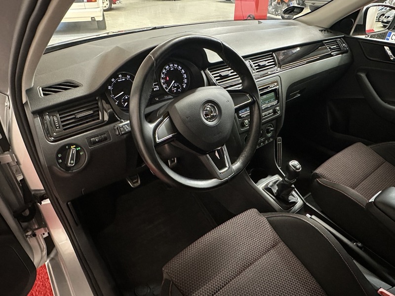 Skoda Rapid vaihtoauto