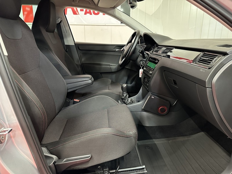 Skoda Rapid vaihtoauto