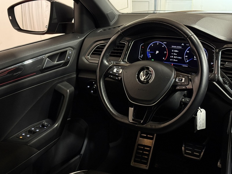 Volkswagen T-Roc vaihtoauto