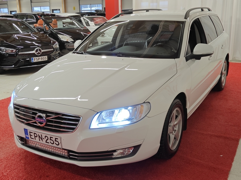 Volvo V70 vaihtoauto