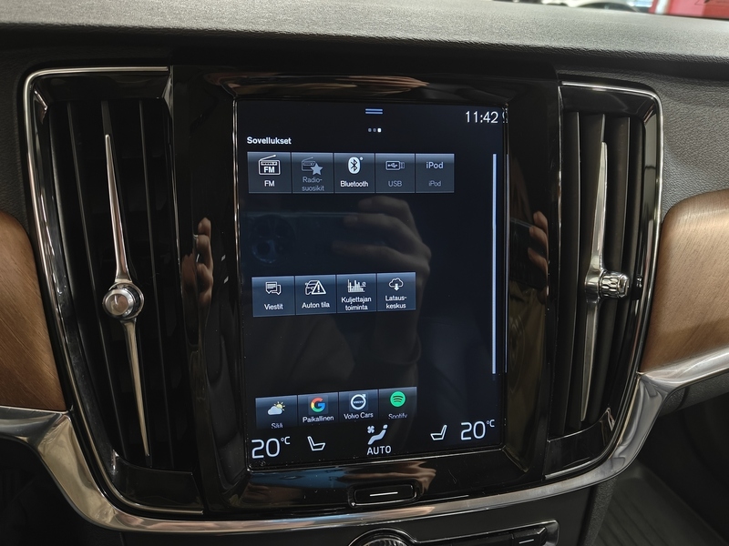 Volvo V90 vaihtoauto