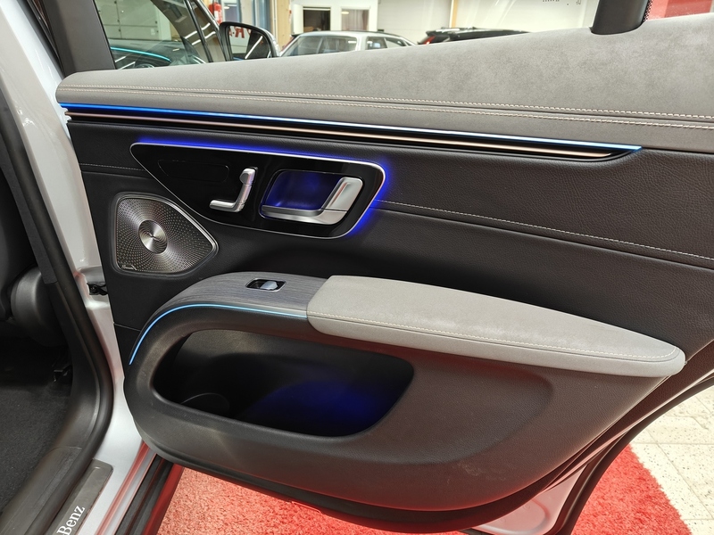 Mercedes-Benz EQS vaihtoauto